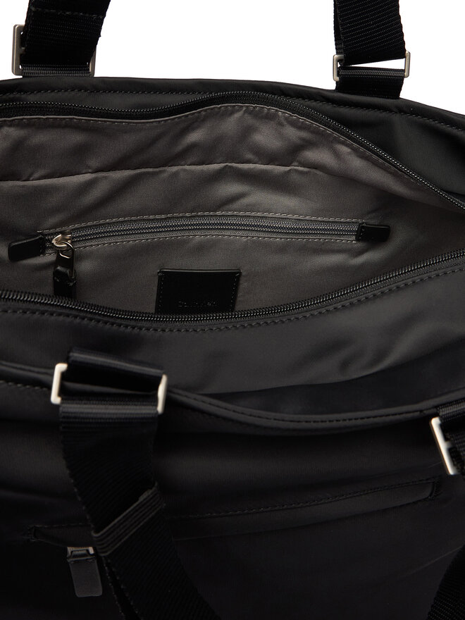 Calvin Klein Tasche Calvin Klein Sleek Pocket Tote LV04D3340G Schwarz