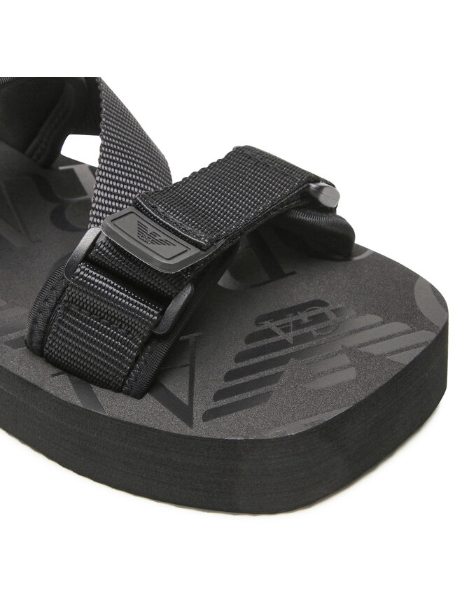 Emporio Armani Szandál Emporio Armani X4P113 XN170 K001 Fekete