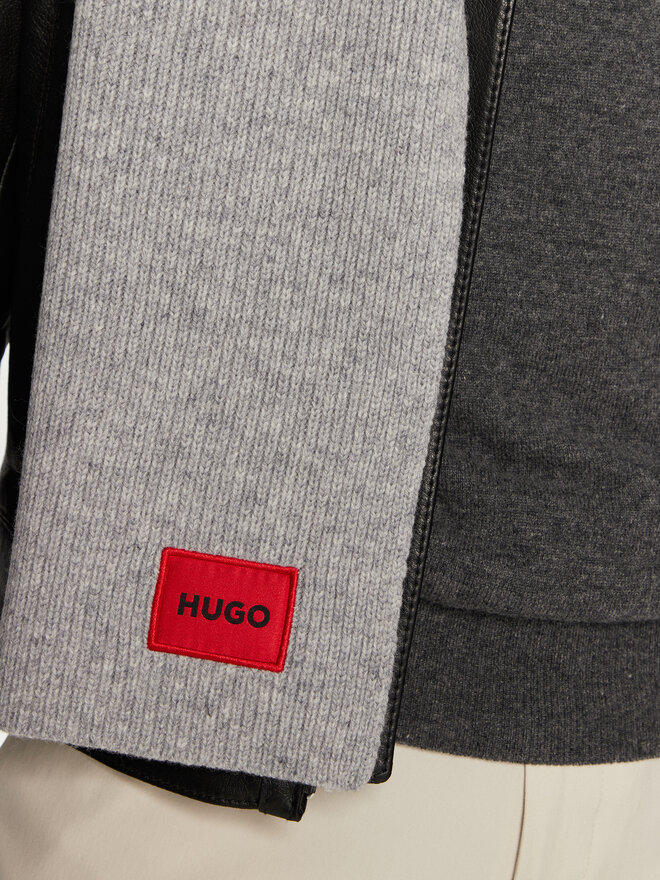 HUGO Зимен шал Hugo Saffa 50502605 Сив