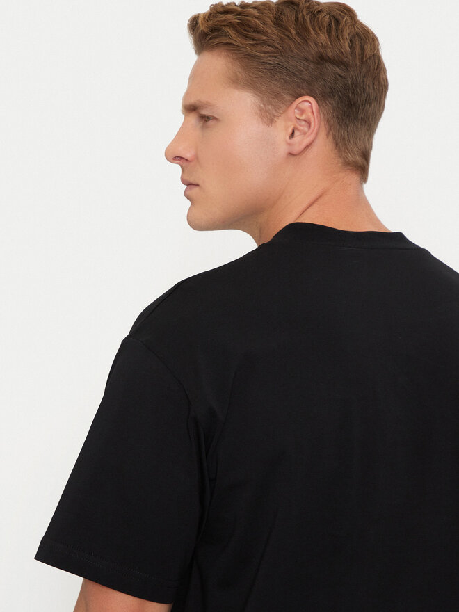 2005 2005 T-Shirt Arc Μαύρο Regular Fit