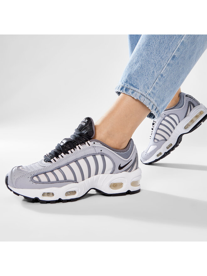 Nike Sneakers Nike Air Max Tailwind IV CJ7976 006 Grau