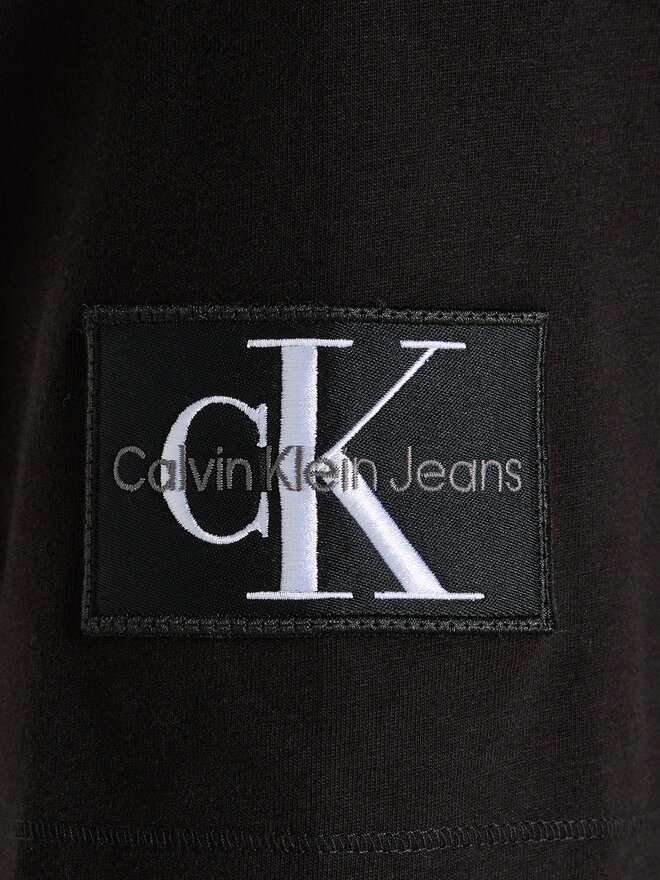 Calvin Klein Jeans Calvin Klein Jeans T-Shirt J30J323484 Schwarz Regular Fit