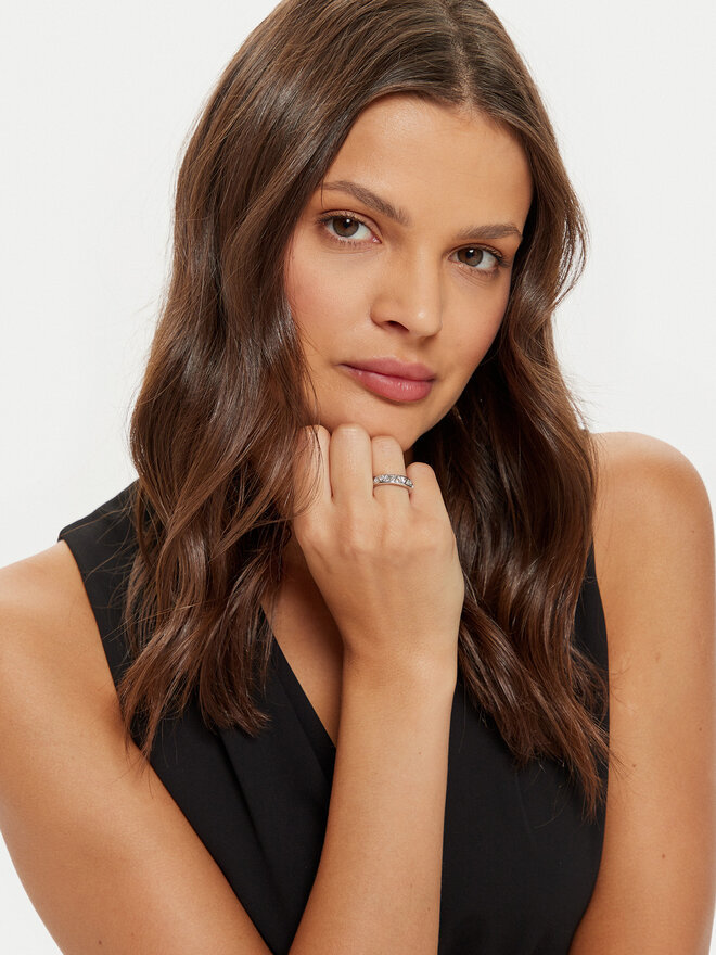Guess Prstan Guess JUBR04 575JW Srebrna