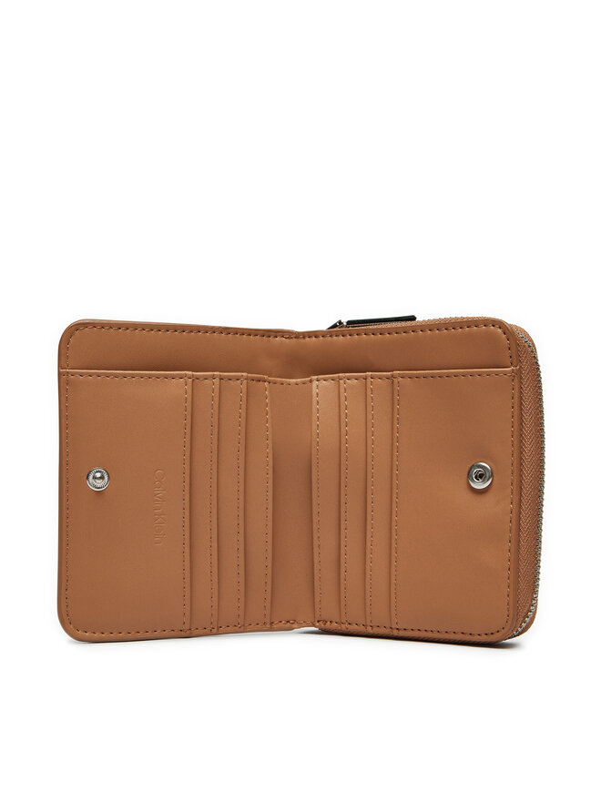 Calvin Klein Majhna ženska denarnica Calvin Klein K60K611937 Rjava