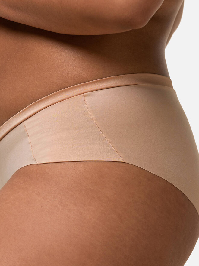 Triumph Triumph Boksarice Body Make-Up Soft Touch 10193532 Bež