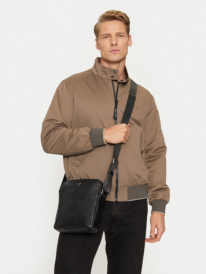 Guess Torbica za okrog pasu Guess HMFISE P4459 Črna