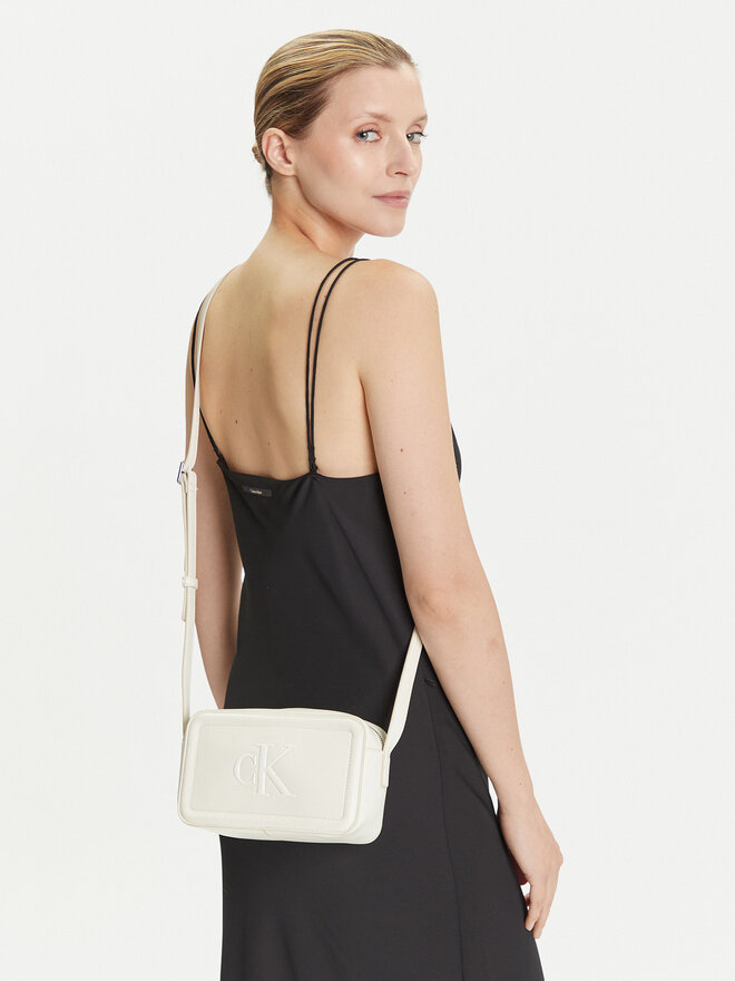 Calvin Klein Táska Calvin Klein Bold Ck Camera Bag LV04F3220G Fehér