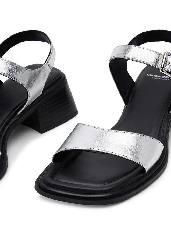 Vagabond Shoemakers Сандали Vagabond Shoemakers Ines 5911-083-79 Сребрист