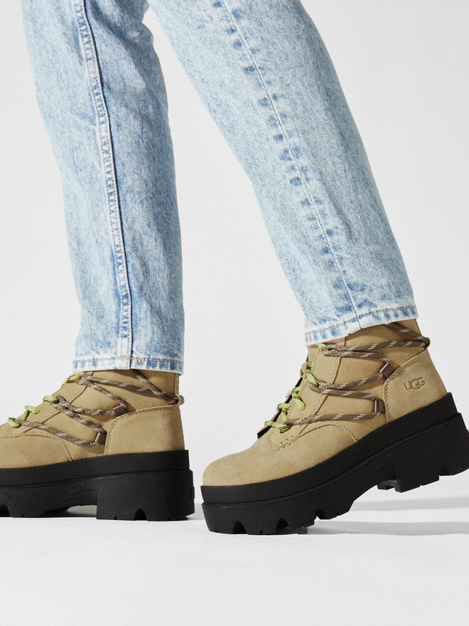 Ugg Botine Ugg W Brisbane Lace Up 1143841 Bej
