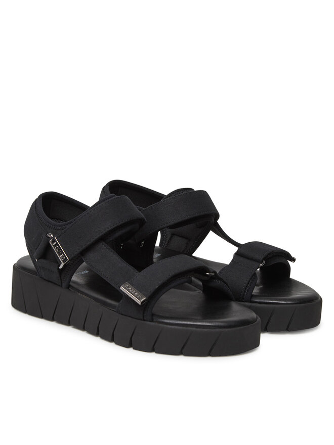 s.Oliver Szandál s.Oliver 5-28706-44 Fekete