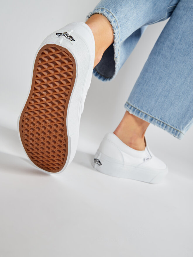Vans Гуменки Vans Classic Slip-On P VN0A3JEZW001 Бял