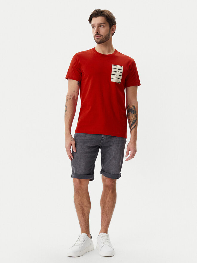 Calvin Klein Jeans Calvin Klein Jeans T-Shirt Serif Box Graphic J30J327474 Rot Regular Fit