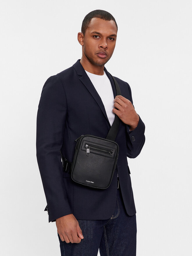 Calvin Klein Brašna Calvin Klein Ck Elevated Reporter S K50K511222 Černá