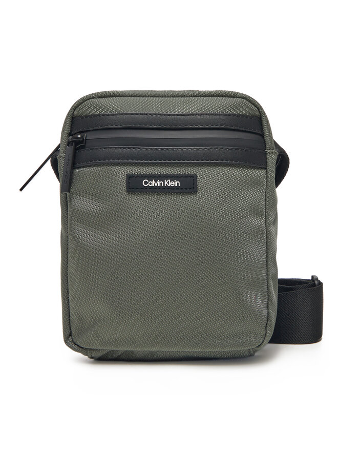 Calvin Klein Мъжка чантичка Calvin Klein K50K512772 Черен