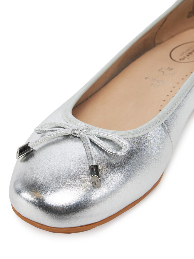 Tamaris Baleriny Tamaris 8-82102-42 Srebrny
