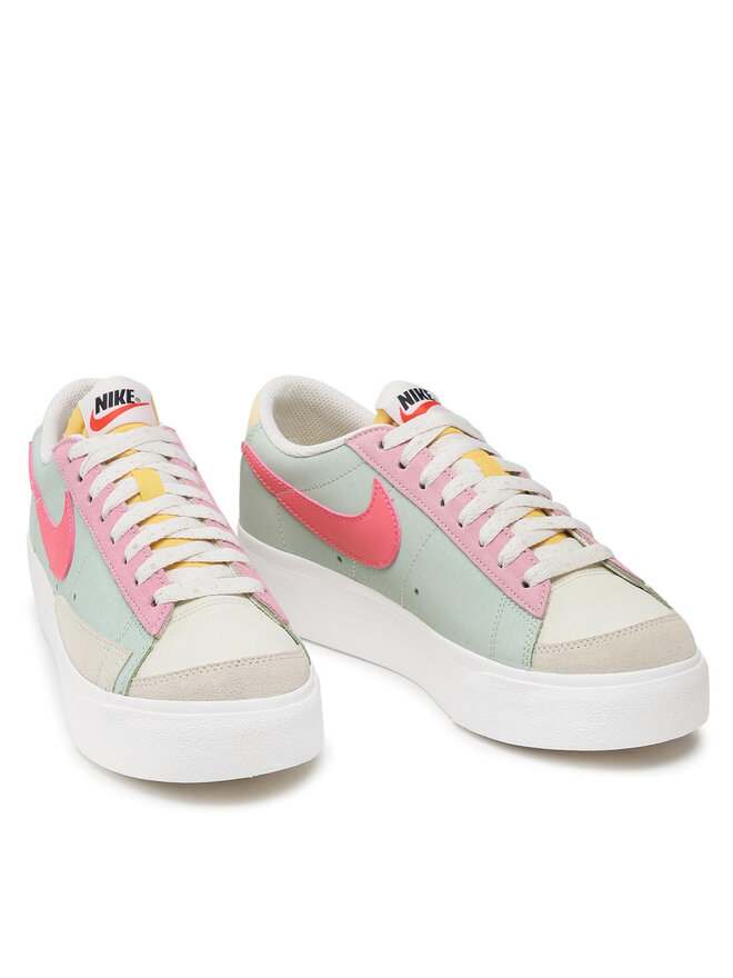 Nike Sneakers Nike Blazer Low Platform DM9464 001 Grün