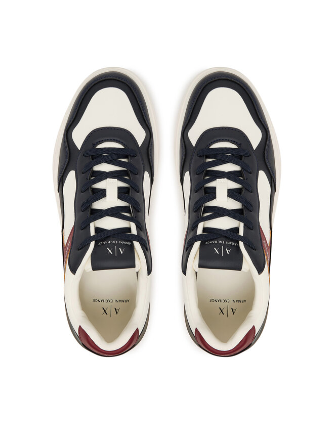 Armani Exchange Снікерcи Armani Exchange XUX219 XV857 MZ266 Білий