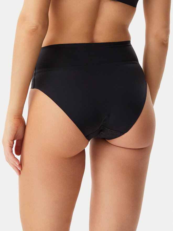 Chantelle Chantelle Klassischer Damenslip mit hoher Taille C18IC5 Schwarz