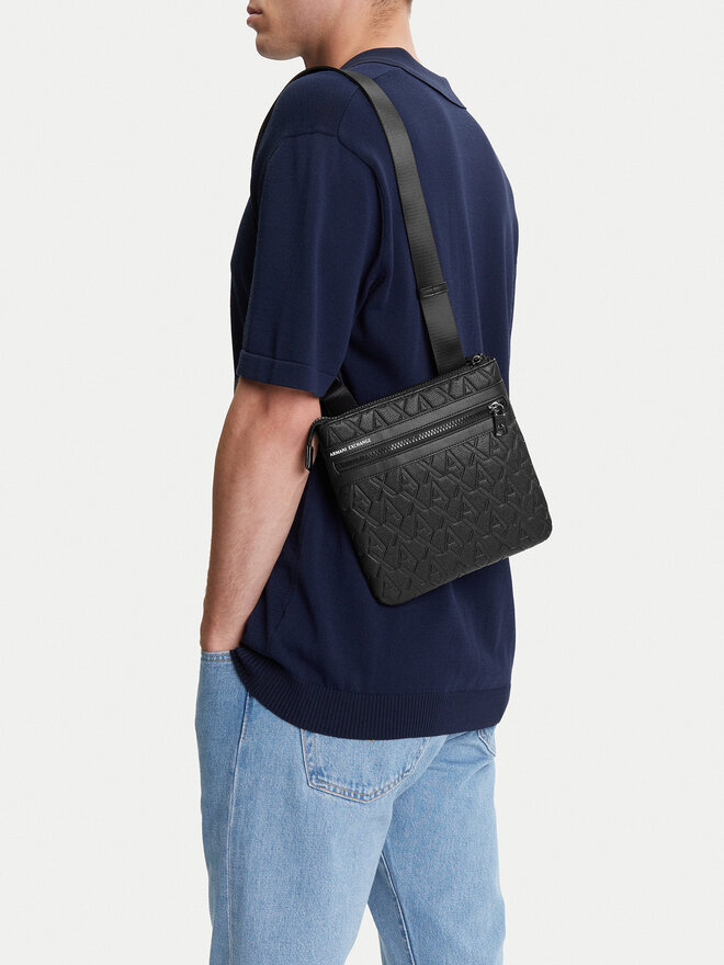 Armani Exchange Umhängetasche Armani Exchange XM000579 AF12133 UC001 Schwarz