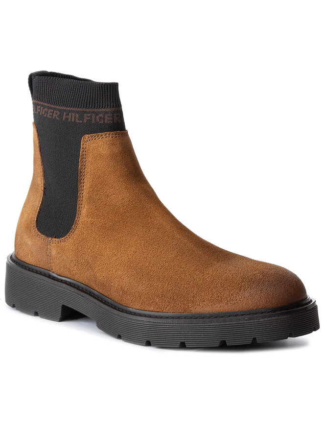 Tommy Hilfiger Členková obuv s elastickým prvkom Tommy Hilfiger Suede Cleated Chelsea Boot FM0FM02532 Hnedá