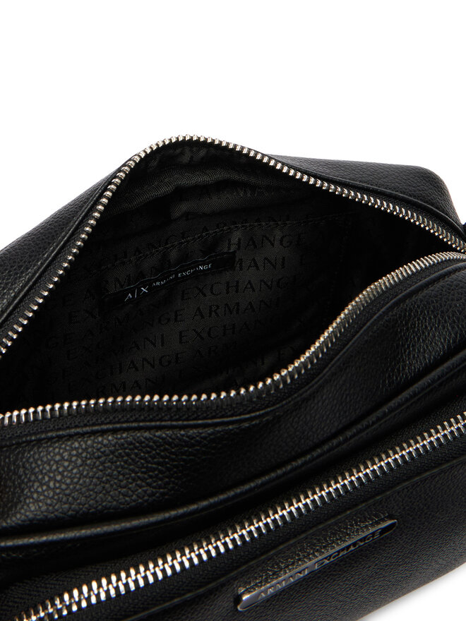 Armani Exchange Плоска сумка Armani Exchange XM000847 AF12134 UC001 Чорний