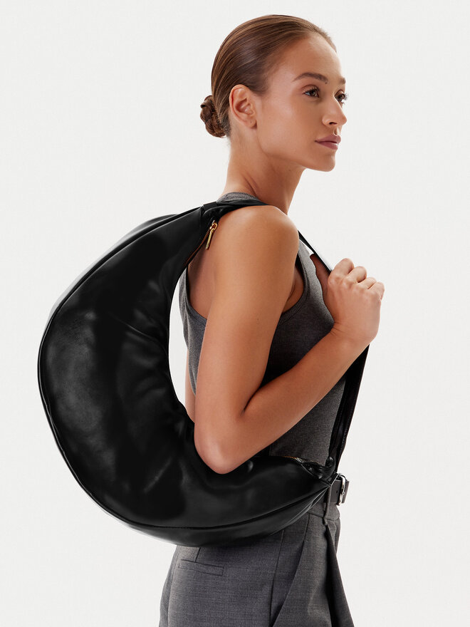 Calvin Klein Τσάντα Calvin Klein Pinched Soft Crescent Lg LV04F3009G Μαύρο