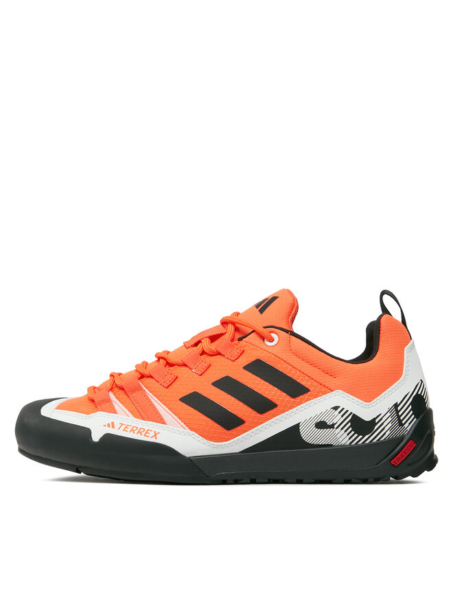 adidas Sneakersy adidas Terrex Swift Solo 2 IE6902 Pomarańczowy