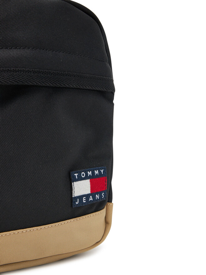 Tommy Jeans Плоска сумка Tommy Jeans Tjm Ess Daily Squared Reporter AM0AM13265 Чорний