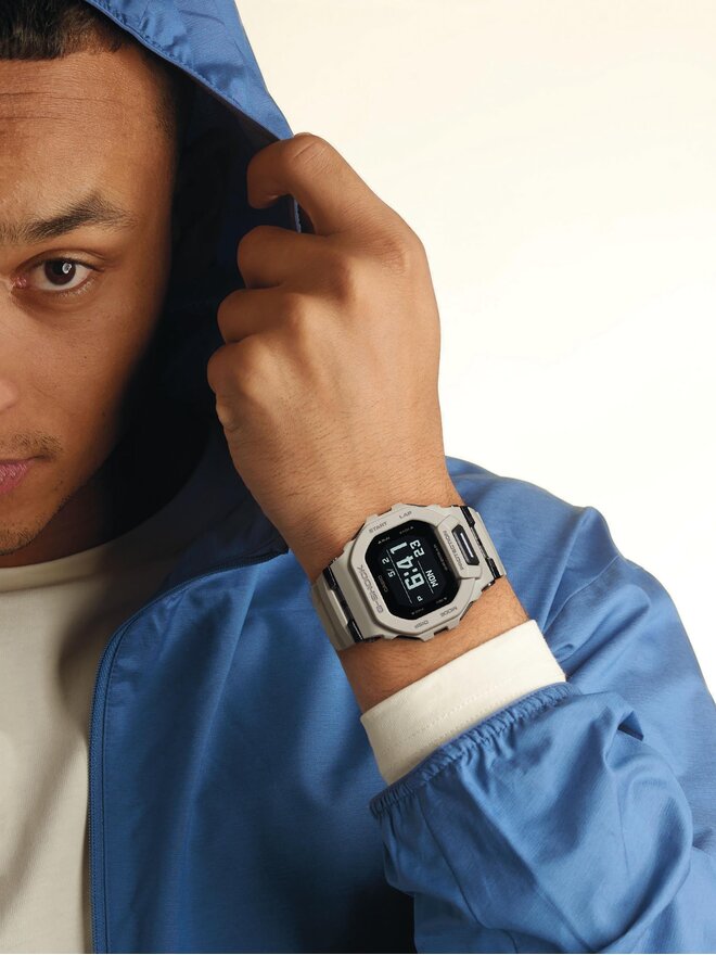G-Shock Часовник G-Shock GBD-200UU-9ER Бял