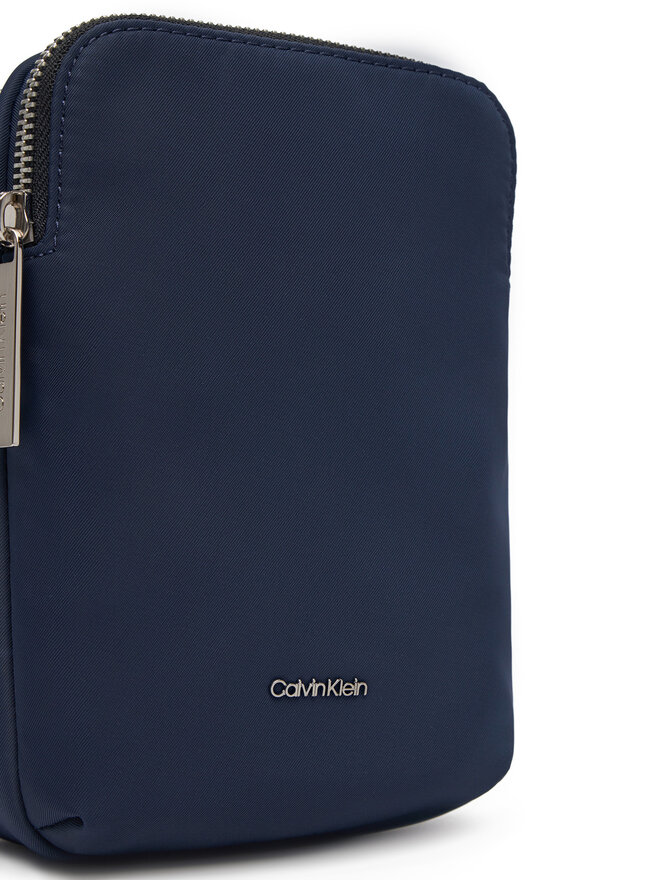 Calvin Klein Crossover torbica Calvin Klein Business Tech Reporter Xs K50K512888 Tamnoplava