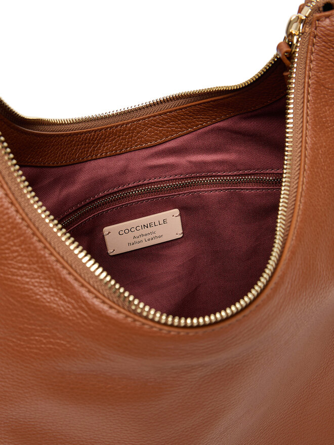 Coccinelle Сумка Coccinelle T95 Coccinellerebekka E1 T95 13 02 01 Коричневий