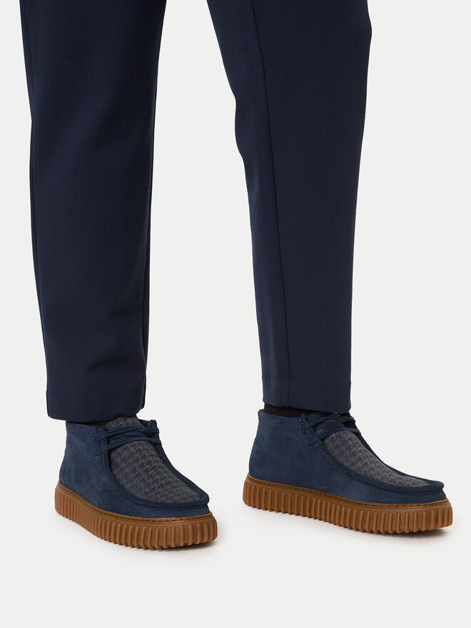 Clarks Schnürschuhe Clarks Torhill Hi 26183427 Dunkelblau