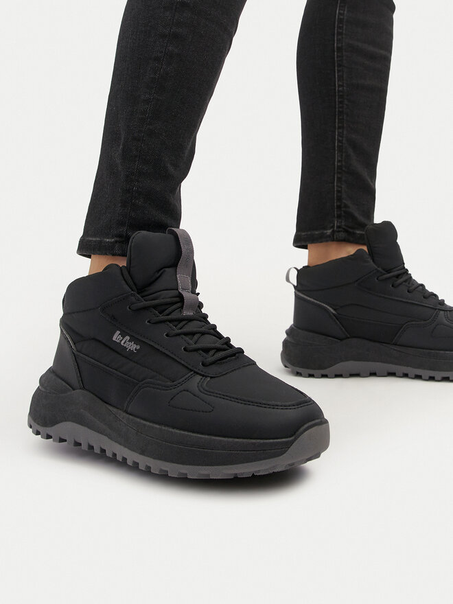 Lee Cooper Боти Lee Cooper LCJ-24-47-3158LA Черен