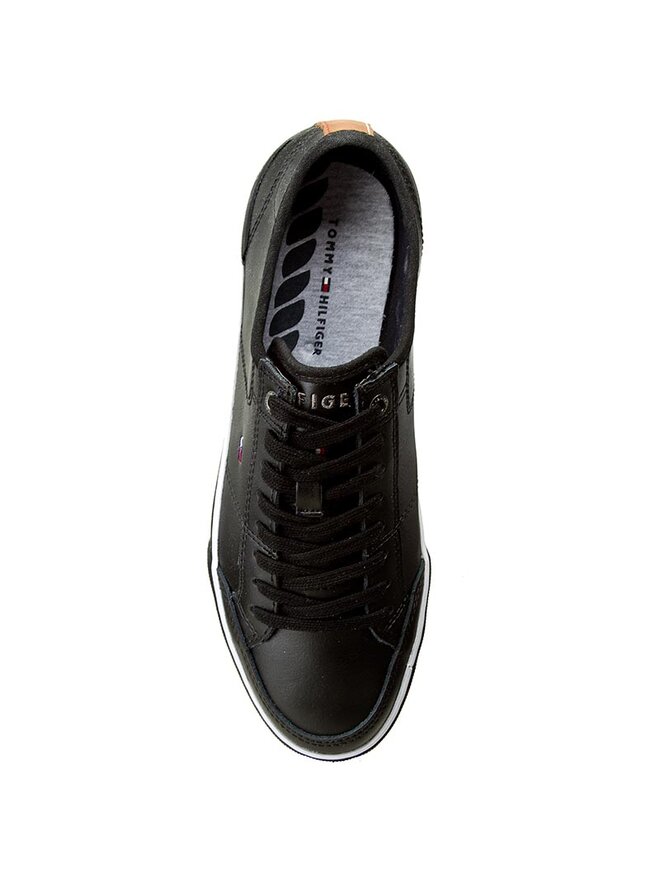 Tommy Hilfiger Laisvalaikio batai Tommy Hilfiger Harrington 2A FM56821580 Juoda