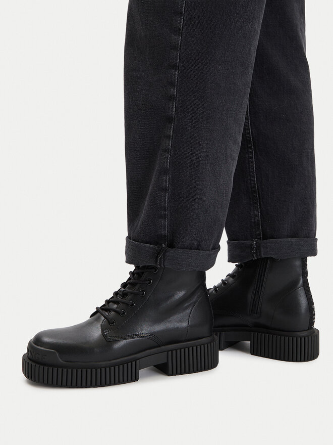 Armani Exchange Черевики Armani Exchange XDN031 XV875 00002 Чорний