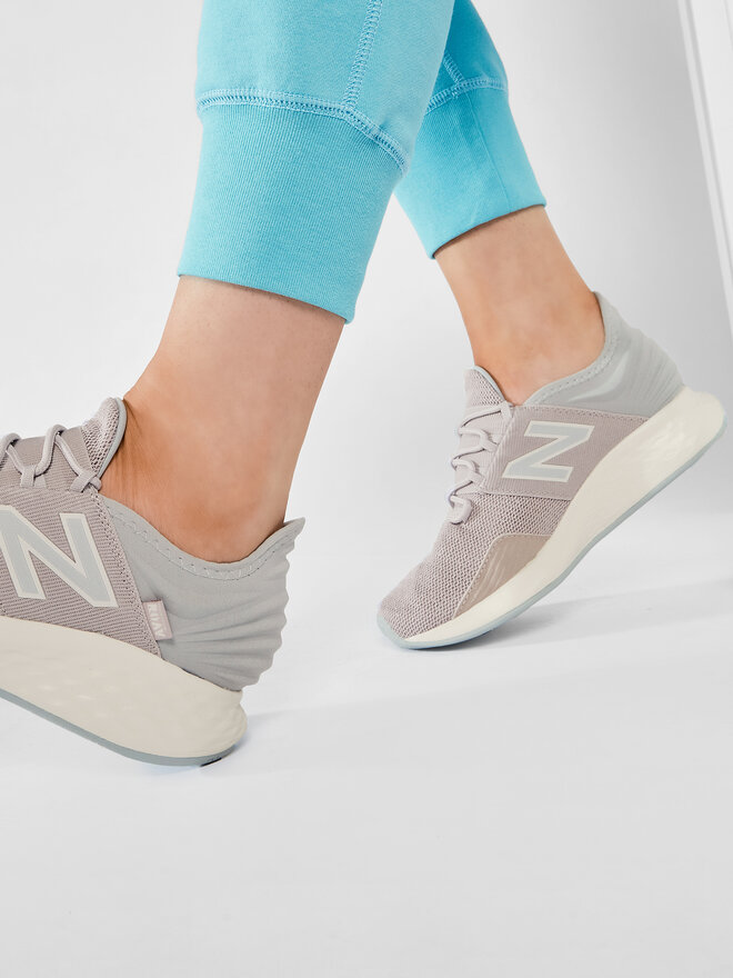 New Balance Laufschuhe New Balance Fresh Foam Roav WROAVCL Rosa