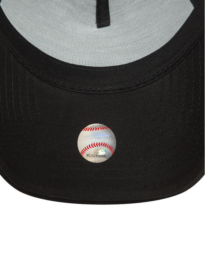 New Era Czapka z daszkiem New Era Metallic Patch New York Yankees 9FORTY E-Frame 60580701 Czarny
