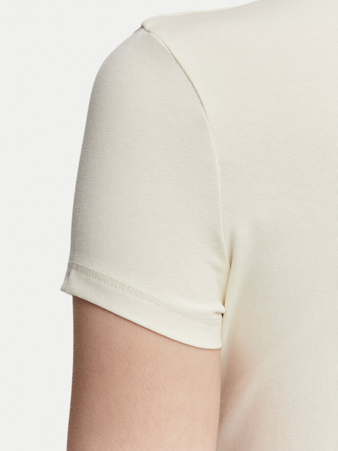 Guess Guess T-Shirt V6YI09 K4276 Hellbeige Slim Fit