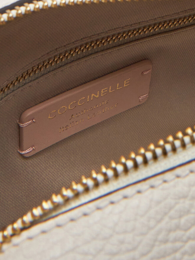 Coccinelle Сумка Coccinelle E1 NOF 15 02 01 Білий