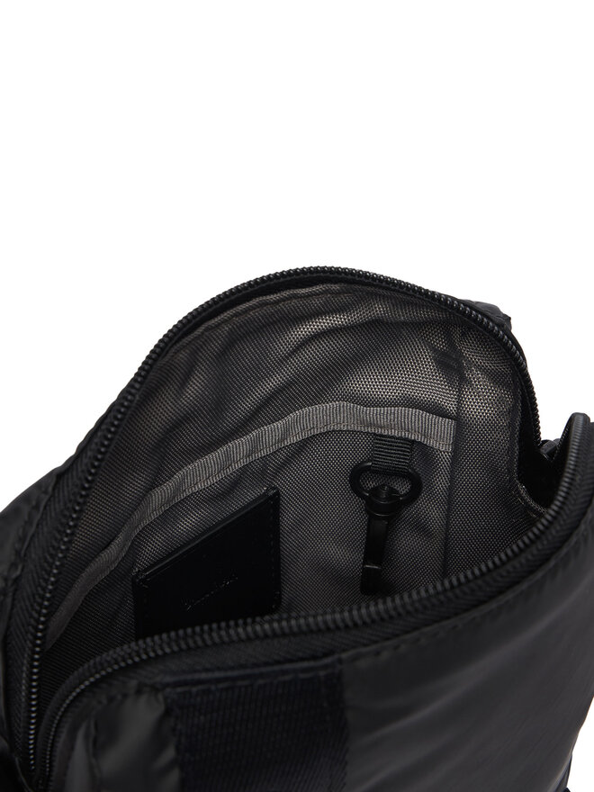 Calvin Klein Umhängetasche Calvin Klein Rubberized Reporter LV04D3480G Schwarz