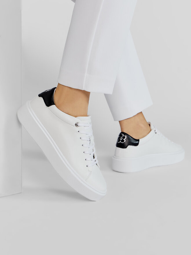 Ted Baker Снікерcи Ted Baker Lornea 259140 Білий
