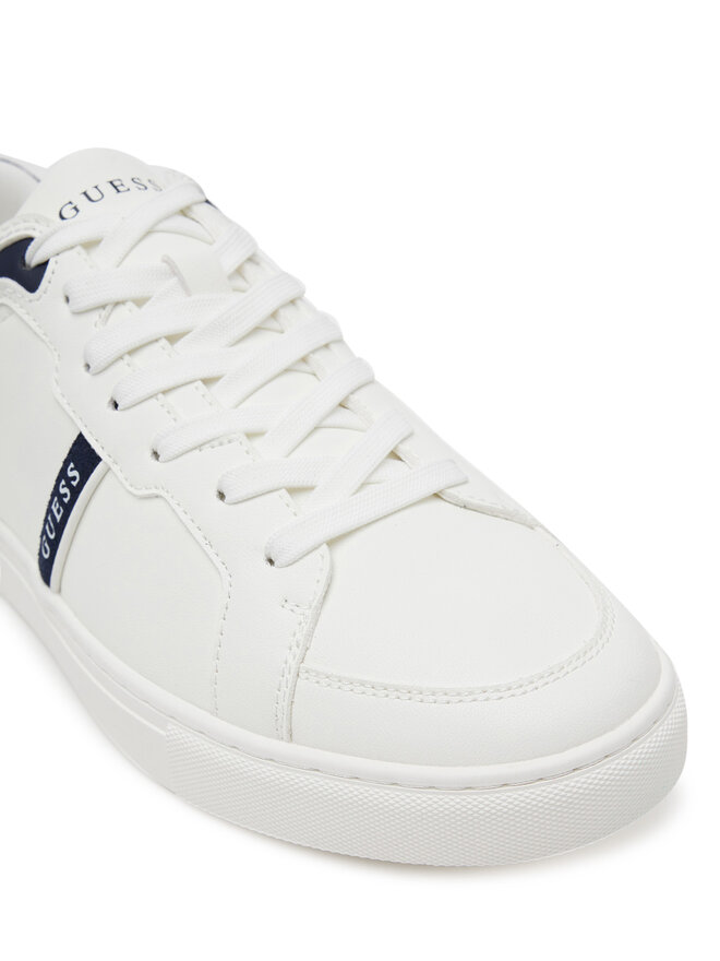 Guess Sneakersy Guess FMTTO4 ELE12 Bílá
