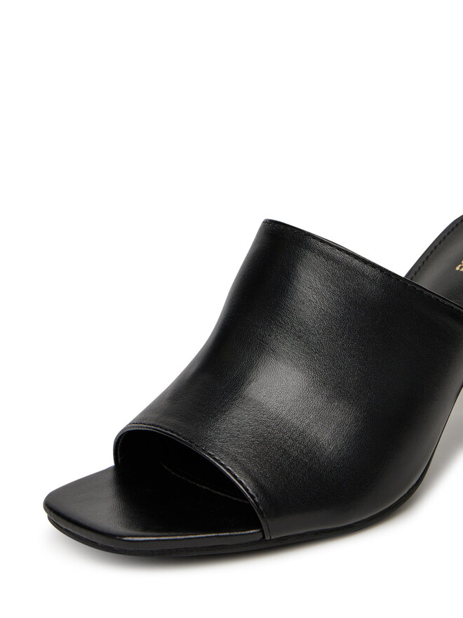 DeeZee Klapki DeeZee FBN-020-7 Czarny