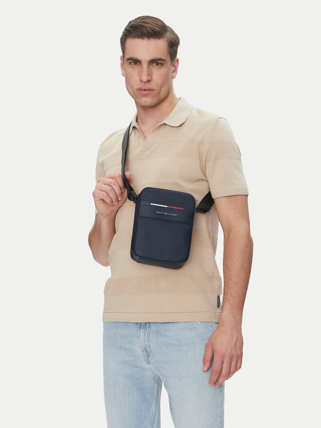 Tommy Hilfiger Maža rankinė Tommy Hilfiger AM0AM13196 Tamsiai mėlyna