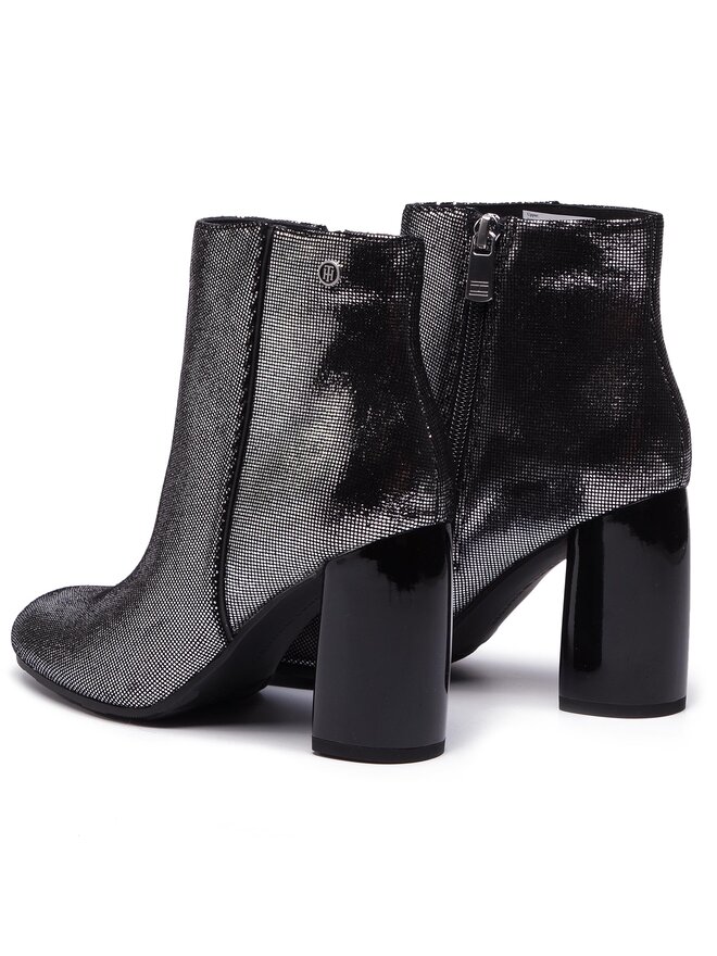 Tommy Hilfiger Stiefeletten Tommy Hilfiger Shiny Metallic Suede Bootie FW0FW03695 Silberfarben