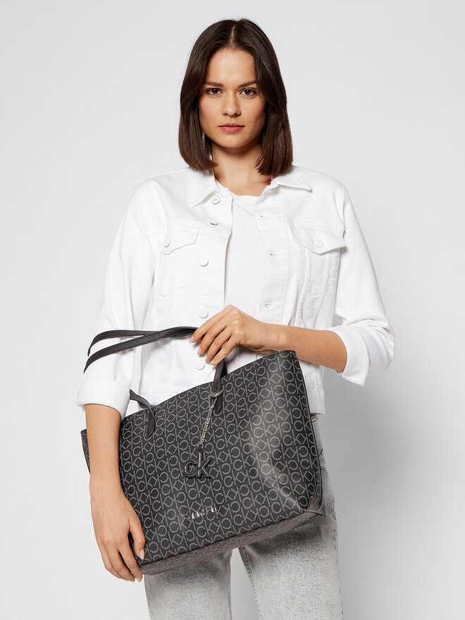 Calvin Klein Handtasche Calvin Klein Shopper Md K60K607427 Schwarz