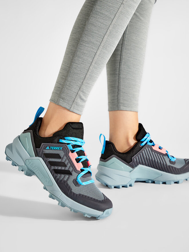 Trekkingschuhe adidas Terrex Swift R3 W GW2725 Grau eschuhe