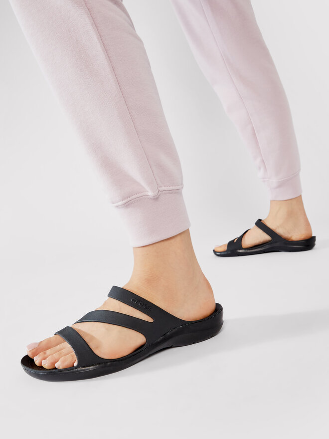 Crocs Papucs Crocs Swiftwater Sandal W 203998 Fekete