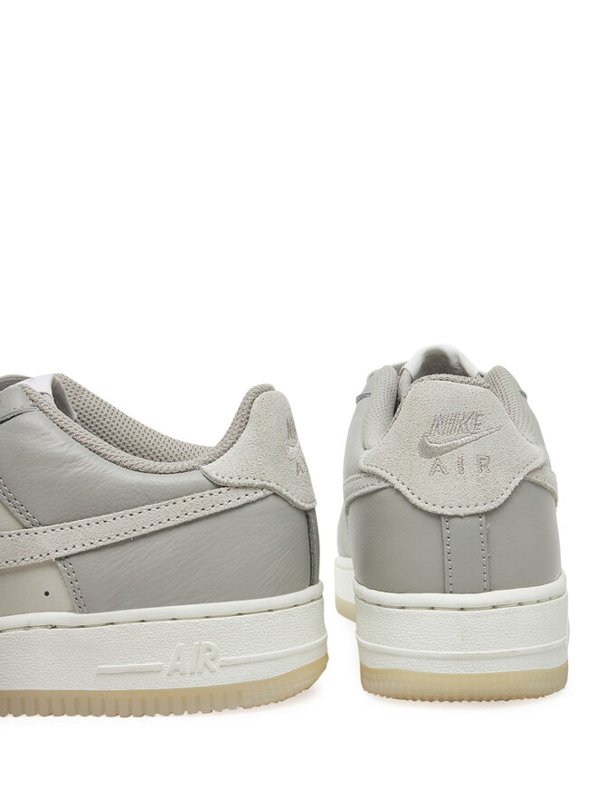 Nike Sneakersy Nike Air Force 1 Lw8 5 (GS) HF5349 001 Szary