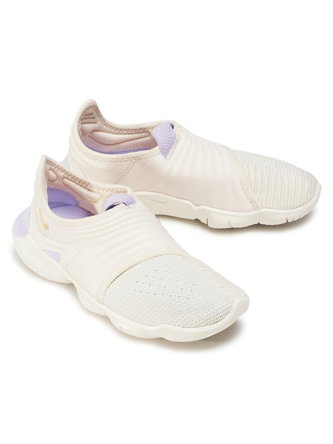 Nike free rn flyknit 201 on sale